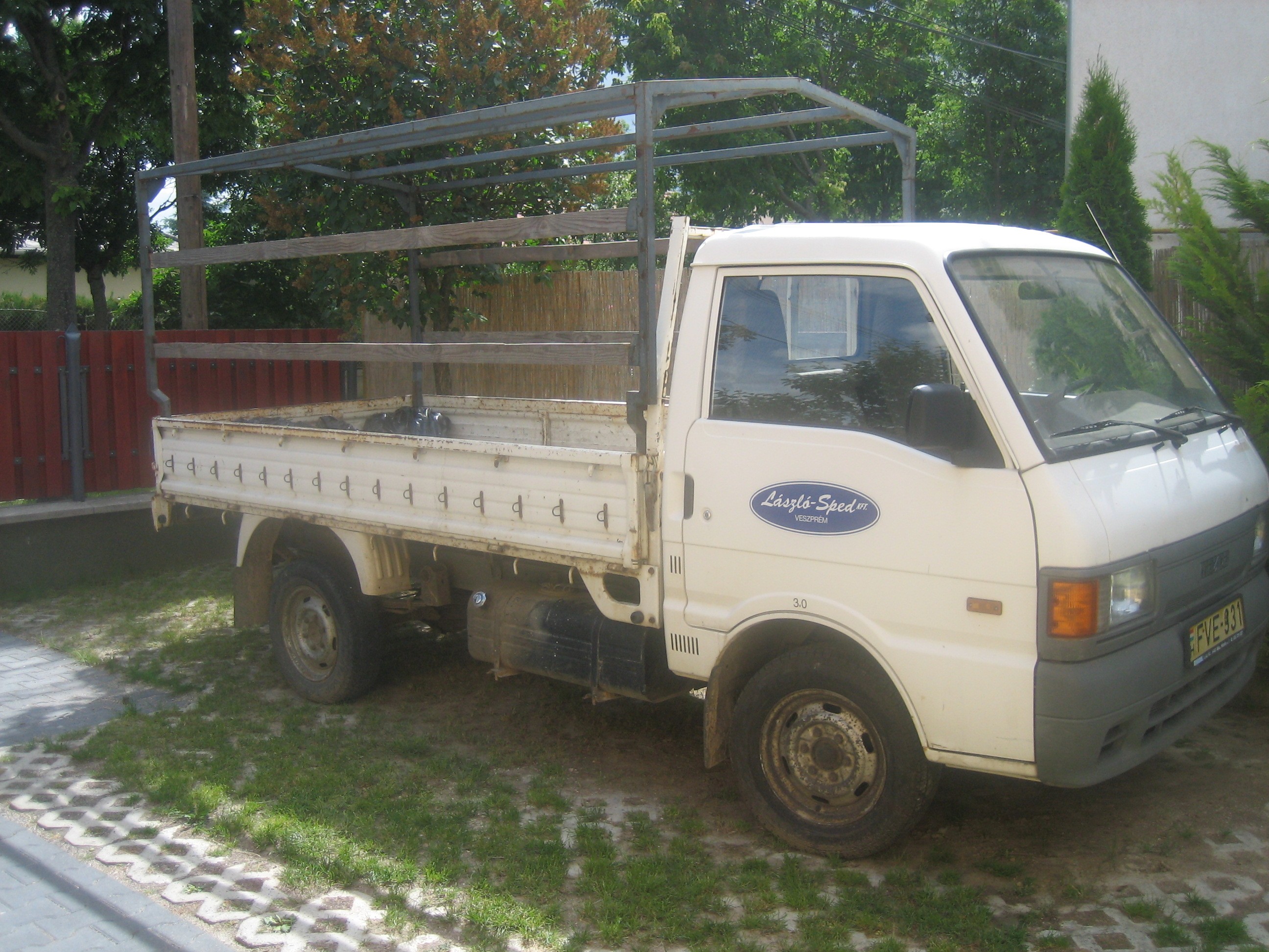 Mazda e2200 tgk. eladó