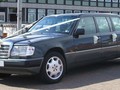 Mercedes w124 260e pullman limousine 6 ajtos