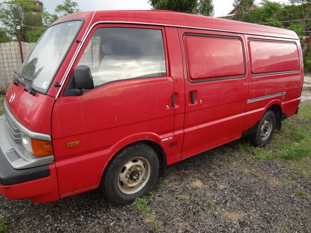 Toyota hiace,mazda e2200, mitshubishi l300 keresek