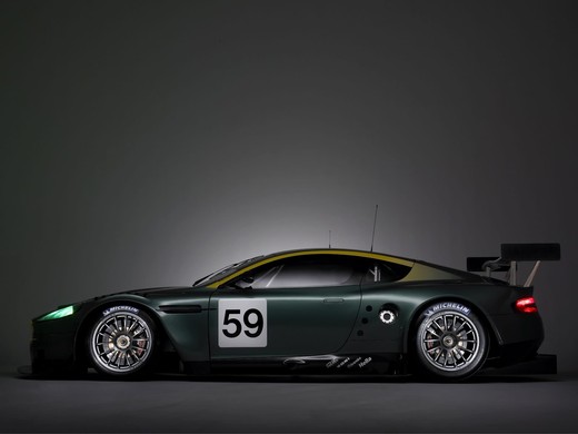 Aston Martin » DBR9 2005