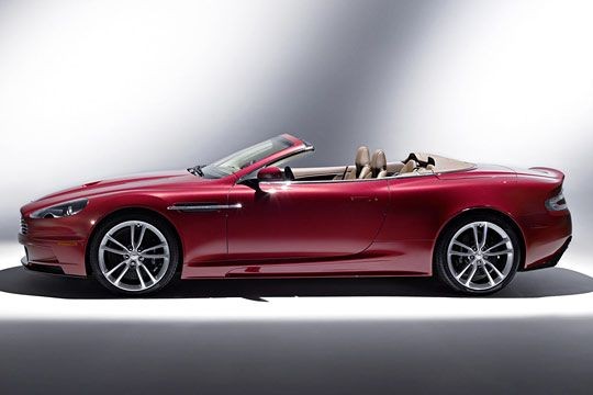 Aston Martin DBS Volante