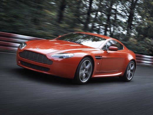 Aston Martin » V8 Vantage N400