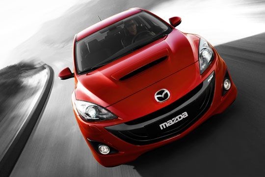 Mazda3 MPS és i-stop