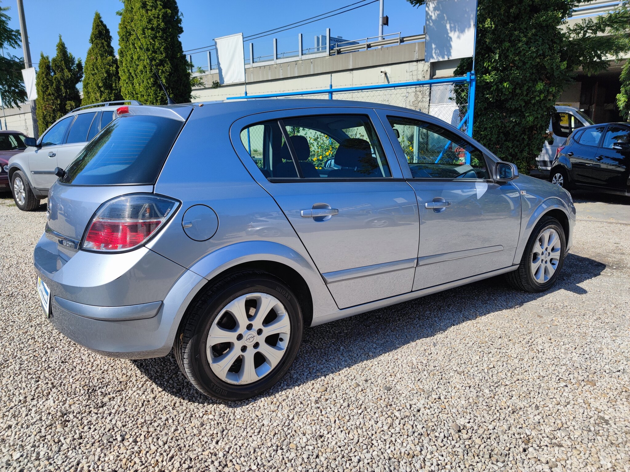 Opel Astra 2008 5