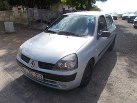 Renault Clio 2003 1