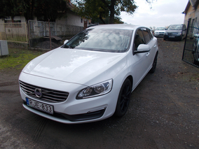 Volvo S60 2014 1