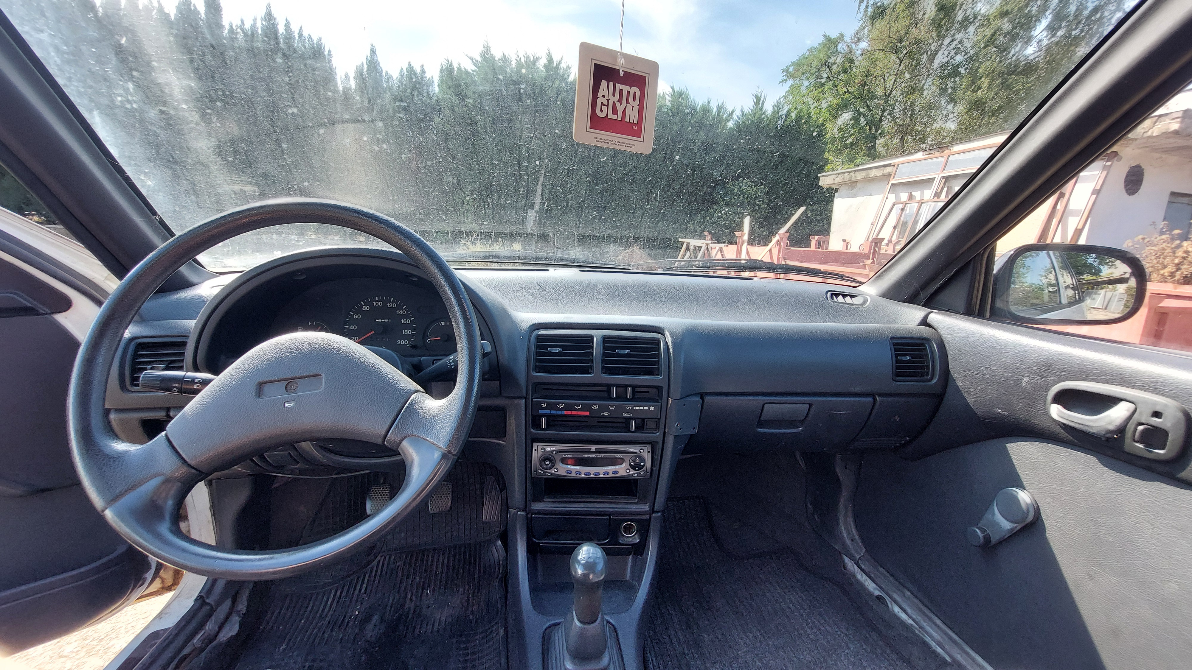 Suzuki Swift 1994 3