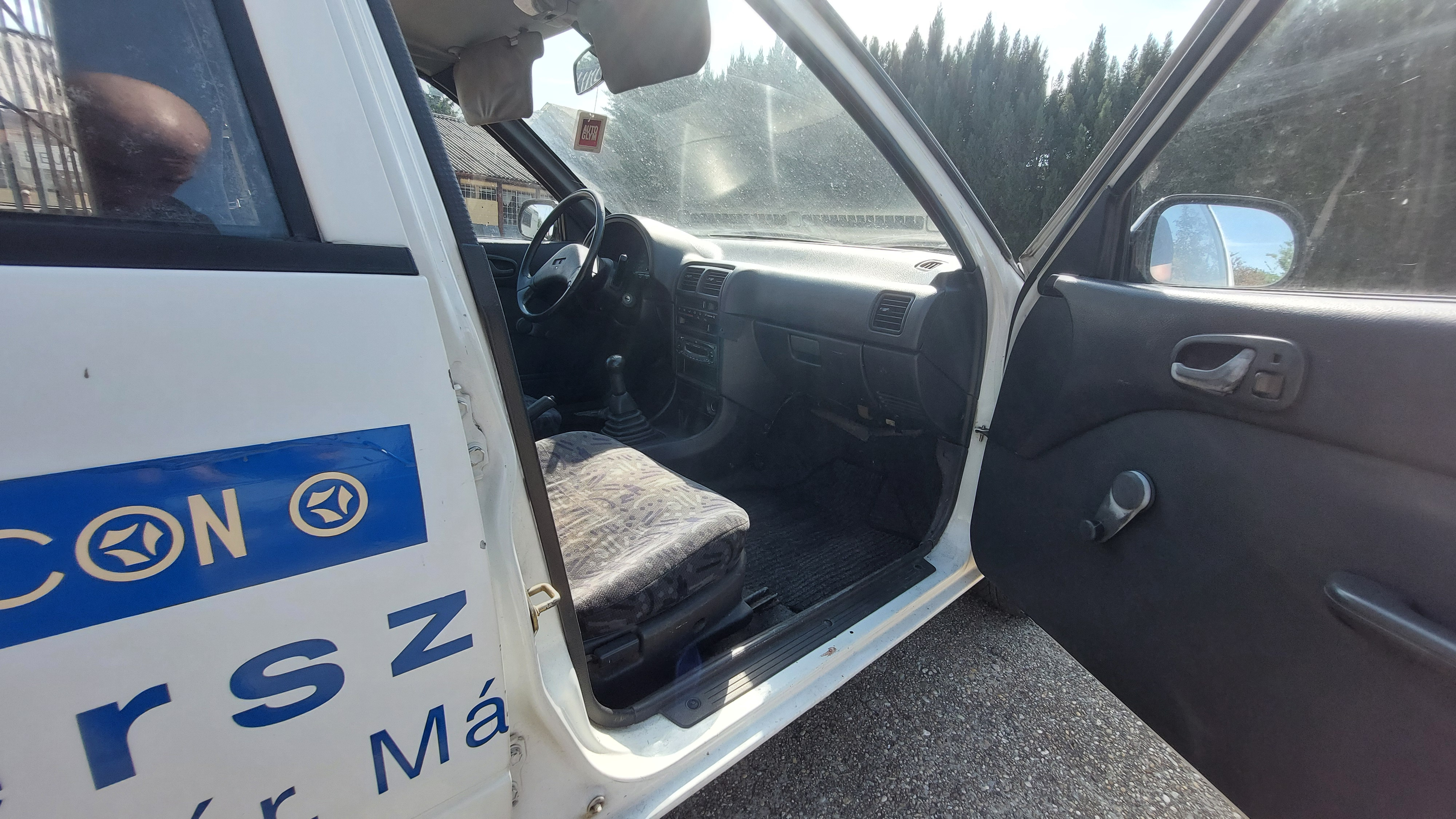 Suzuki Swift 1994 5
